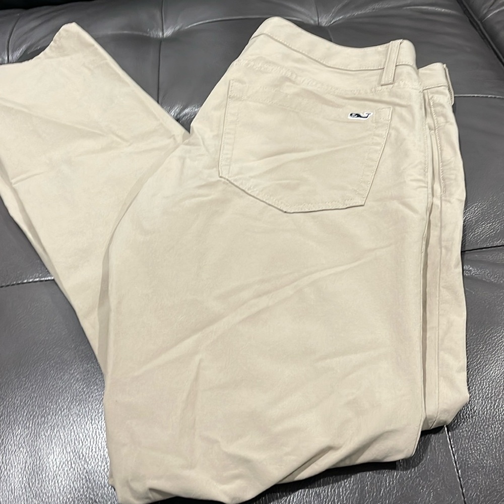 Viney Vines men’s pants sz 30x32
Excellent condition